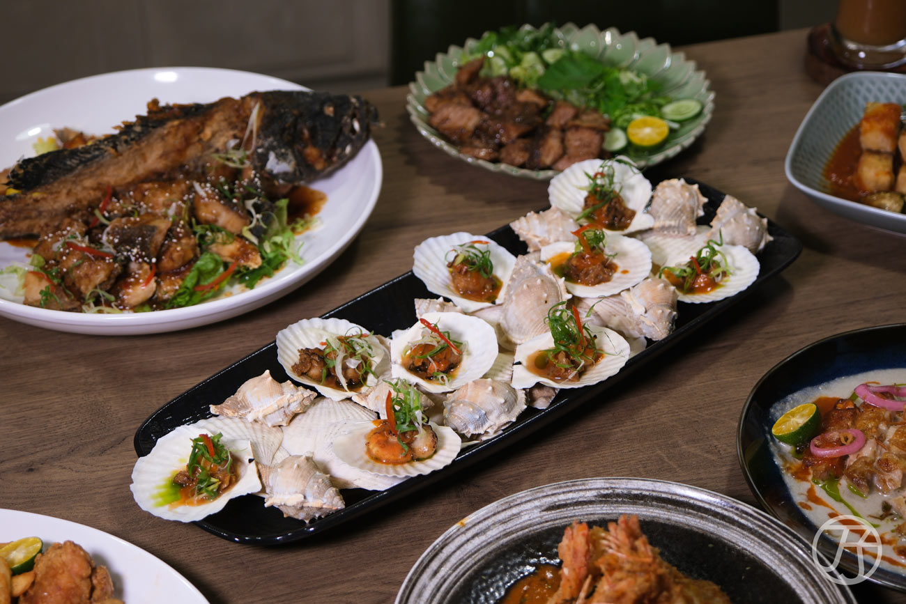 台北南洋餐酒館推薦「迪宅南洋餐酒 DEE JAI BISTRO」干貝佐金巴蘭醬汁