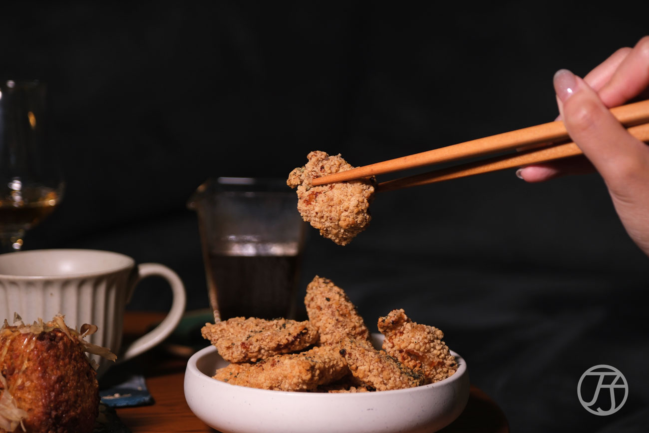 奧山Okuyama雪茄館,桃園高鐵站附近質感酒吧,品味威士忌與特色調酒,還有手沖咖啡與輕食料理 - 第55張圖 桃園酒吧 奧山Okuyama雪茄館 青埔酒吧推薦 餐點介紹 雙醬旗雞雙酥