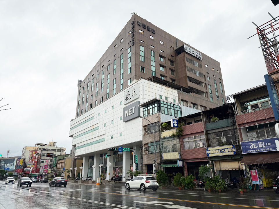 屏東火車站住宿推薦 薇米文旅